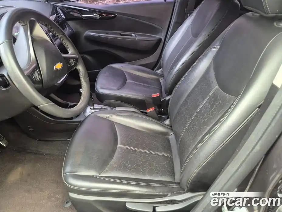 Chevrolet Spark 2016 1.0 Автомат в Москве № 104382, фото 10