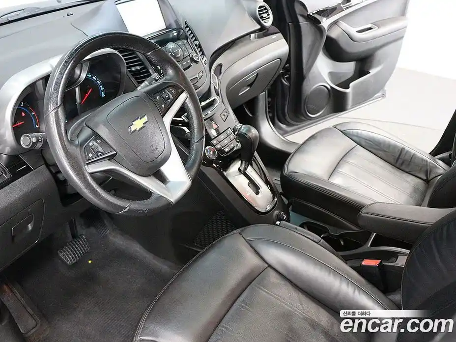 Chevrolet Orlando 2012 2.0 Автомат в Москве № 105130, фото 18
