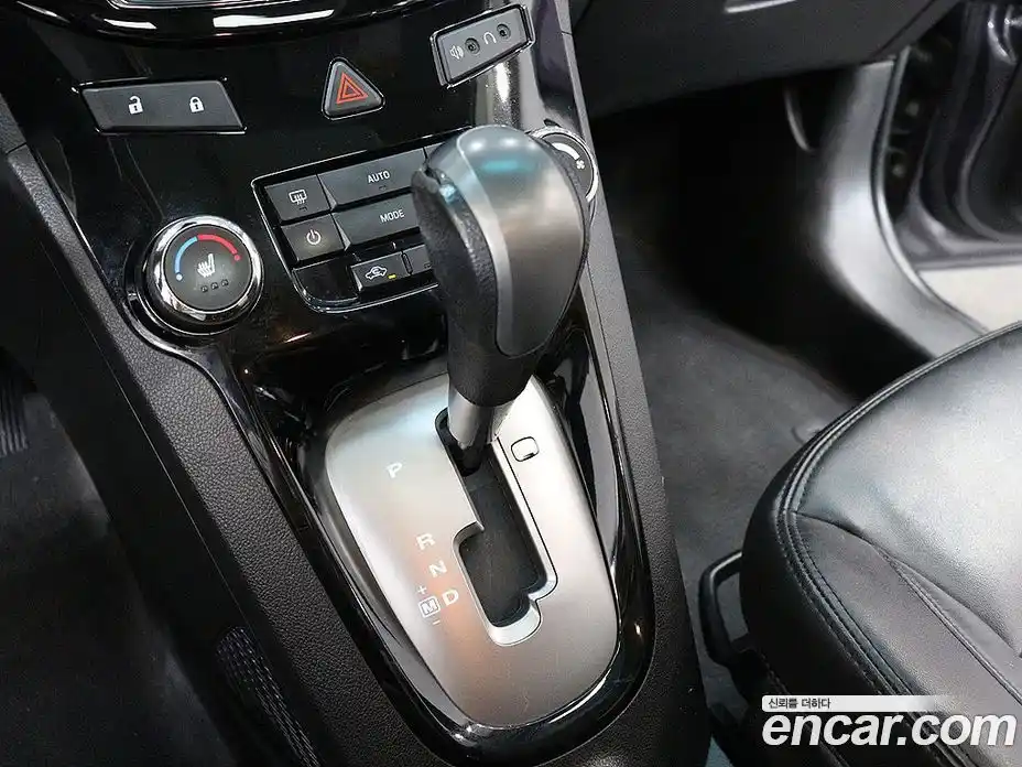 Chevrolet Orlando 2012 2.0 Автомат в Москве № 105130, фото 8