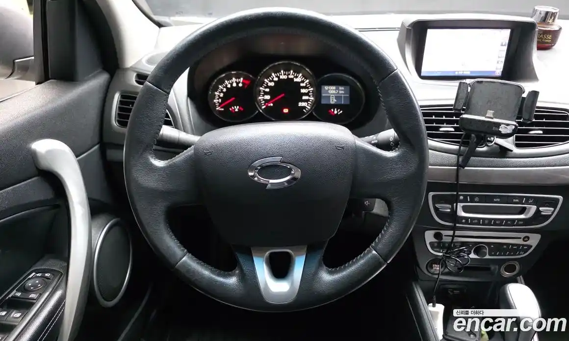 Renault SM3 2012 1.6 Автомат в Москве № 106845, фото 4