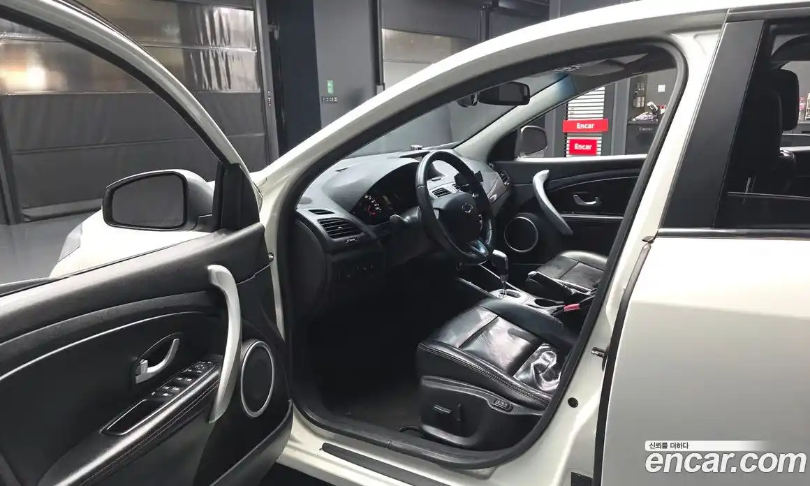 Renault SM3 2012 1.6 Автомат в Москве № 106845, фото 6