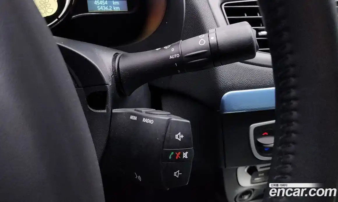 Renault SM3 2015 Автомат в Москве № 107461, фото 17