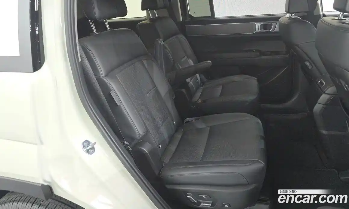 Hyundai Santa Fe 2024 2.5 Автомат в Москве № 108121, фото 7