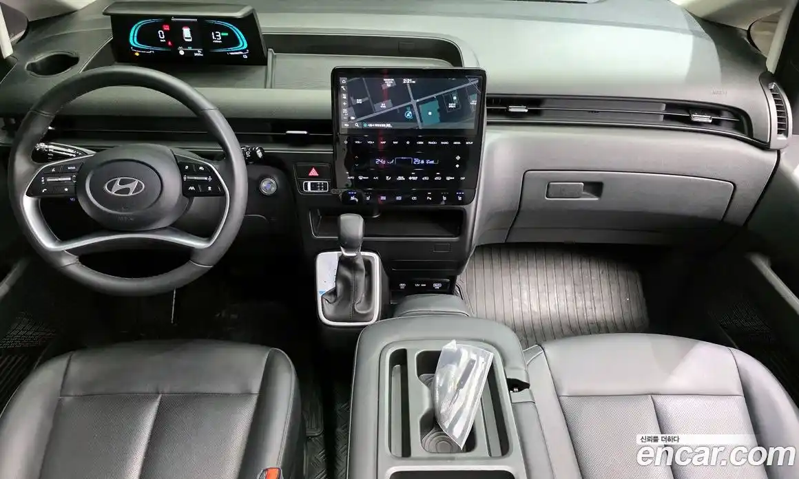 Hyundai Staria 2025 1.6 Автомат в Москве № 108184, фото 7