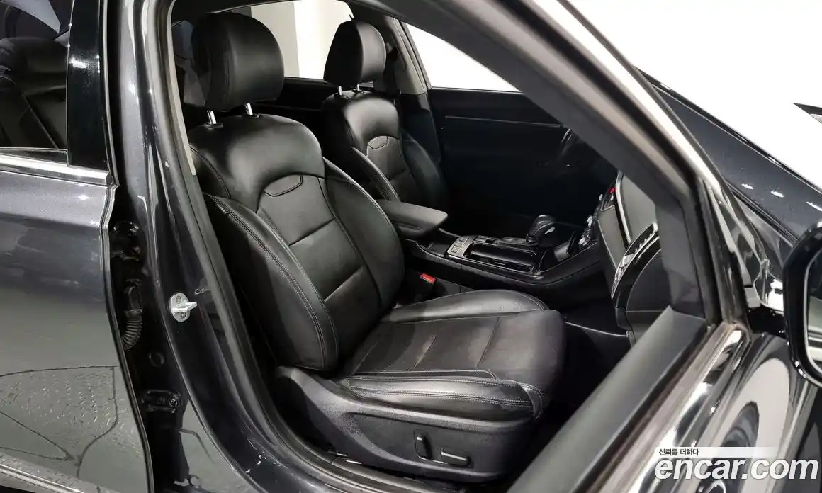 Hyundai Grandeur 2017 2.4 Автомат в Москве № 108525, фото 18