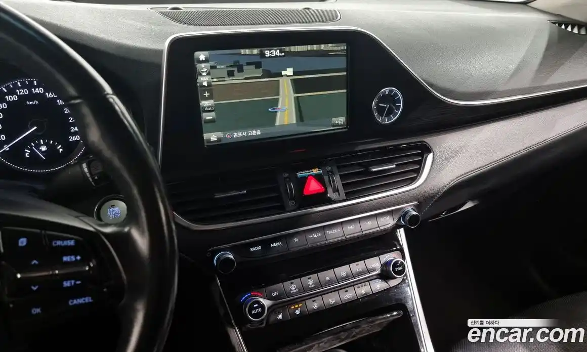 Hyundai Grandeur 2017 2.4 Автомат в Москве № 108525, фото 9