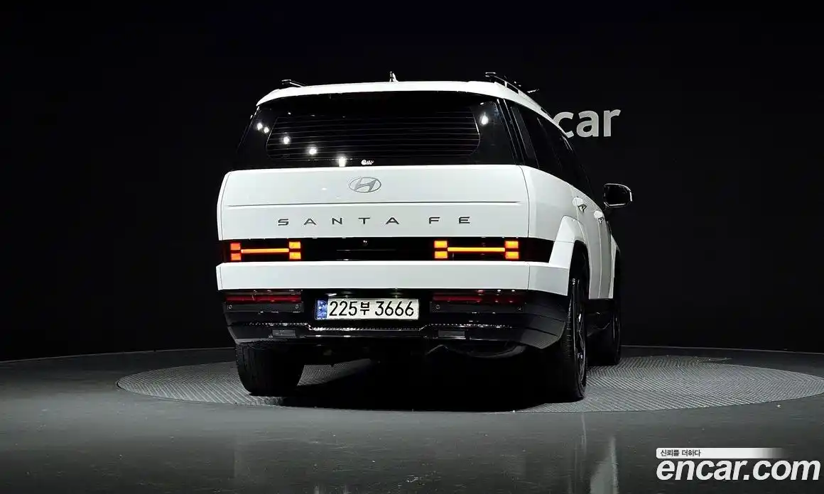 Hyundai Santa Fe 2024 1.6 Автомат в Москве № 111982, фото 17