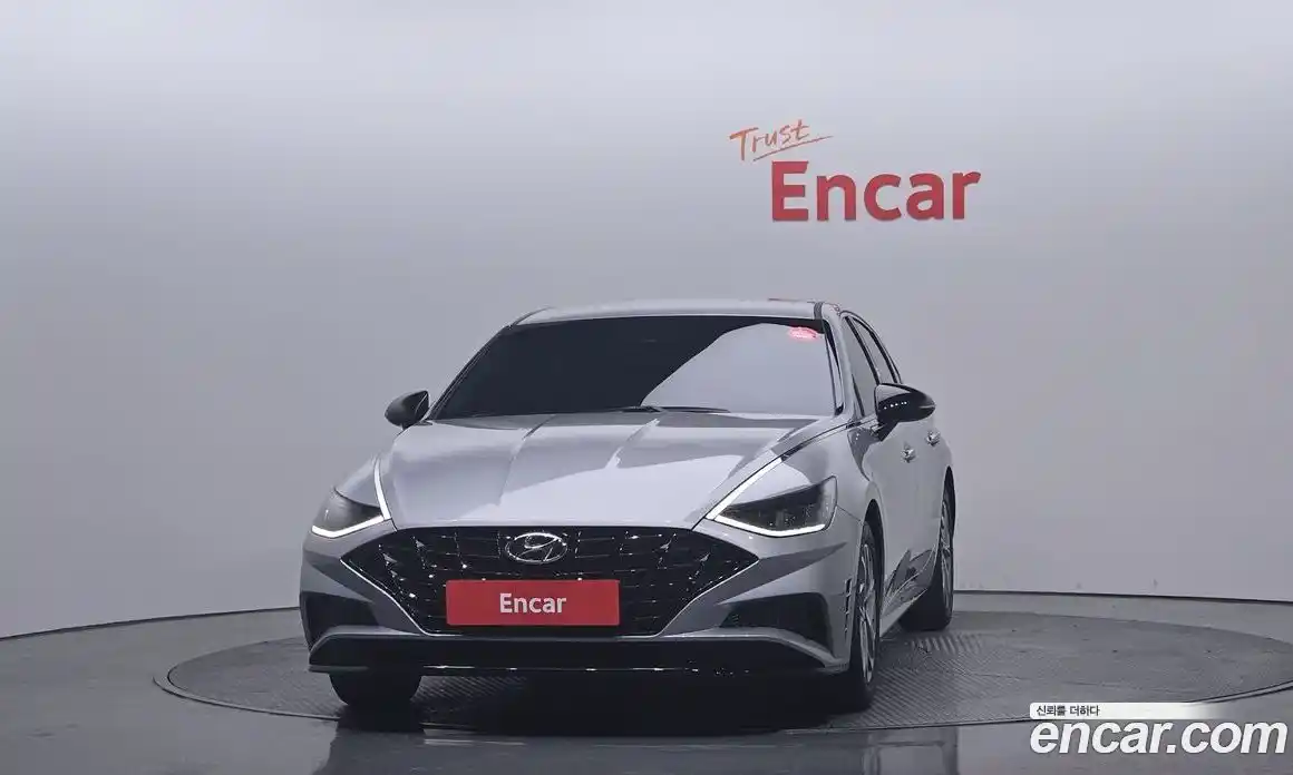 Hyundai Sonata 2023 2.0 Автомат в Москве № 112817, фото 15