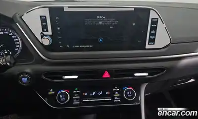 Hyundai Sonata 2023 2.0 Автомат в Москве № 112817, миниатюра 6