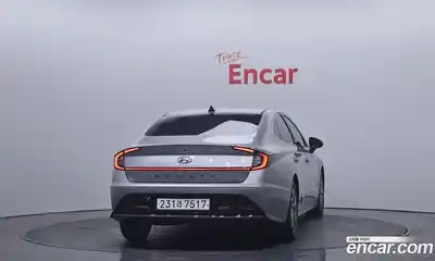 Hyundai Sonata 2023 2.0 Автомат в Москве № 112817, миниатюра 8