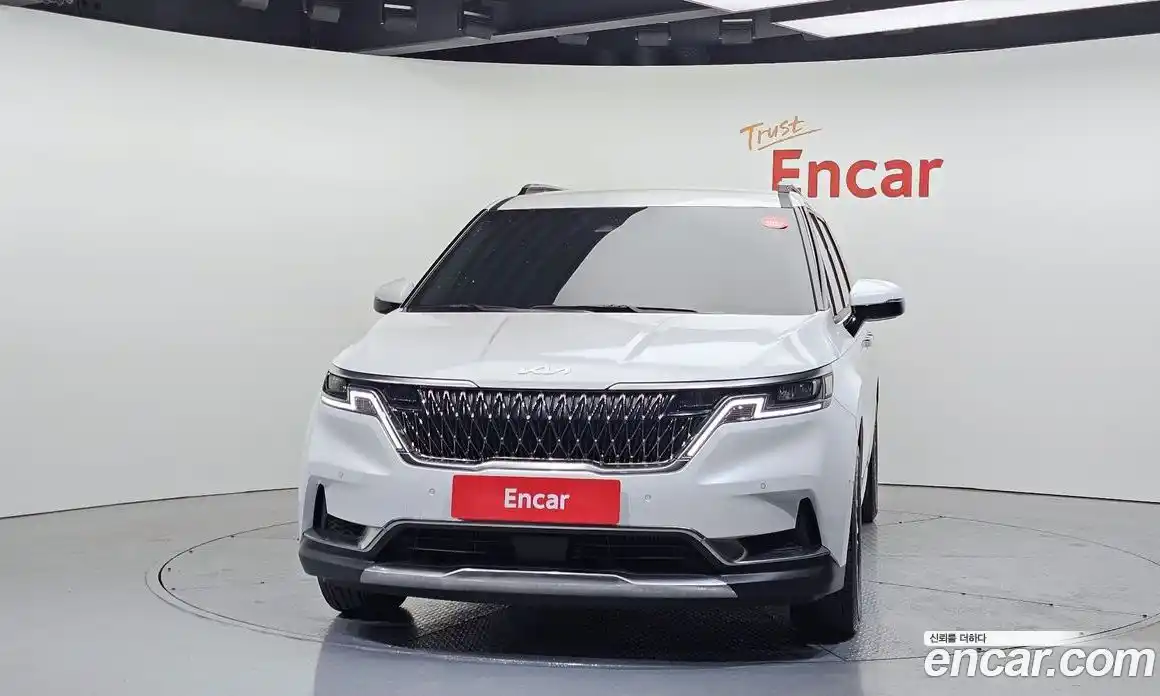 Kia Canival 2023 2.2 Автомат в Москве № 113598, фото 11