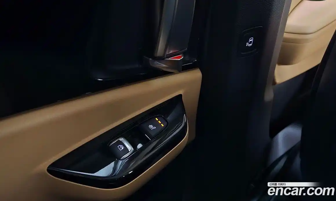 Kia Canival 2023 2.2 Автомат в Москве № 113598, фото 19