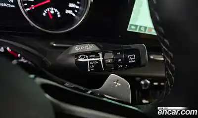 Kia Canival 2023 2.2 Автомат в Москве № 113598, миниатюра 2