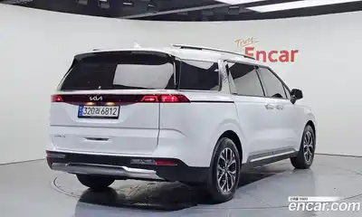 Kia Canival 2023 2.2 Автомат в Москве № 113598, миниатюра 4
