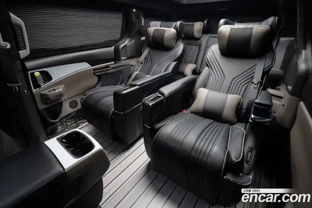 Kia Canival 2025 3.5 Автомат в Москве № 113960, фото 12