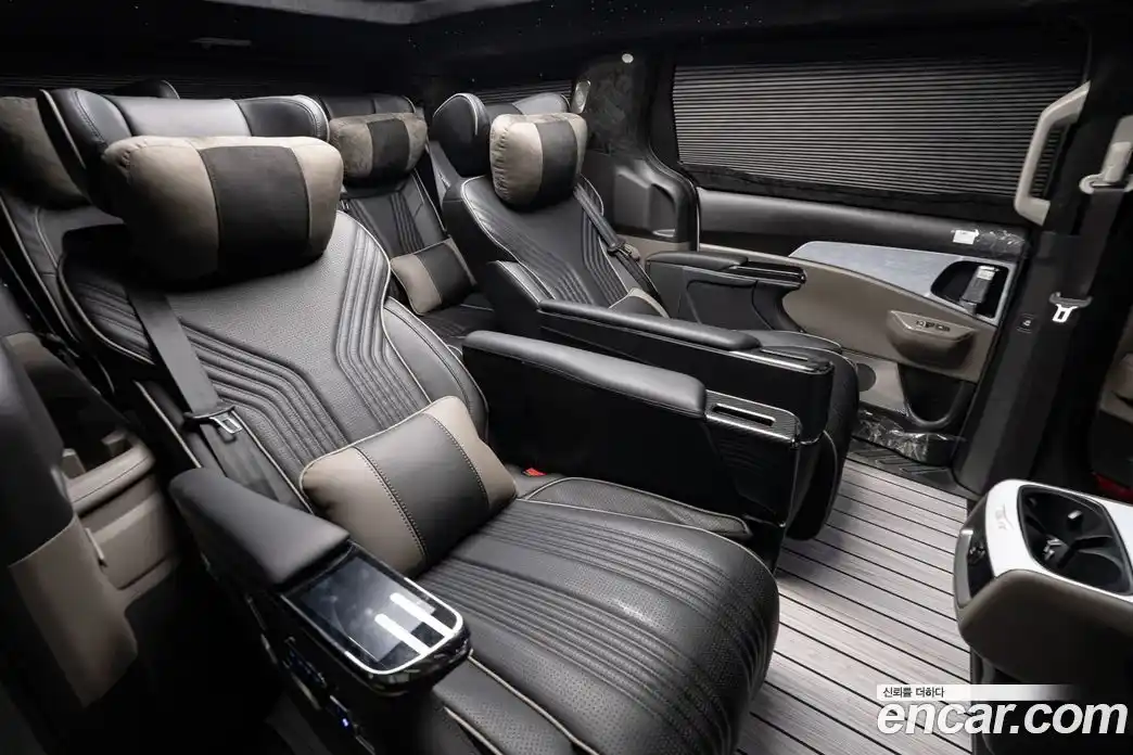 Kia Canival 2025 3.5 Автомат в Москве № 113960, фото 6