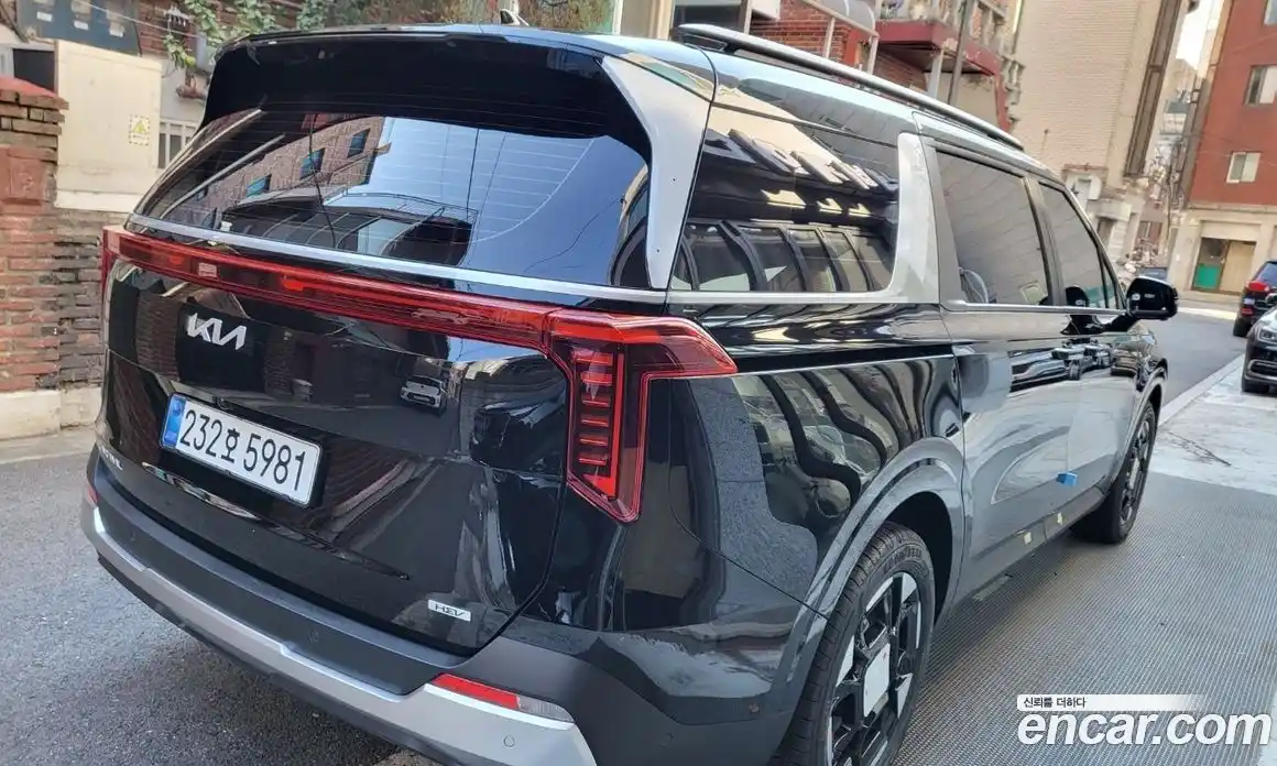 Kia Canival 2026 1.6 Автомат в Москве № 114395, фото 3