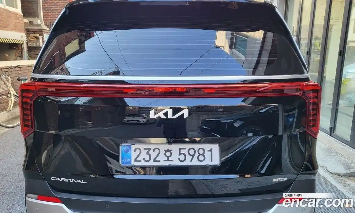 Kia Canival 2026 1.6 Автомат в Москве № 114395, фото 4