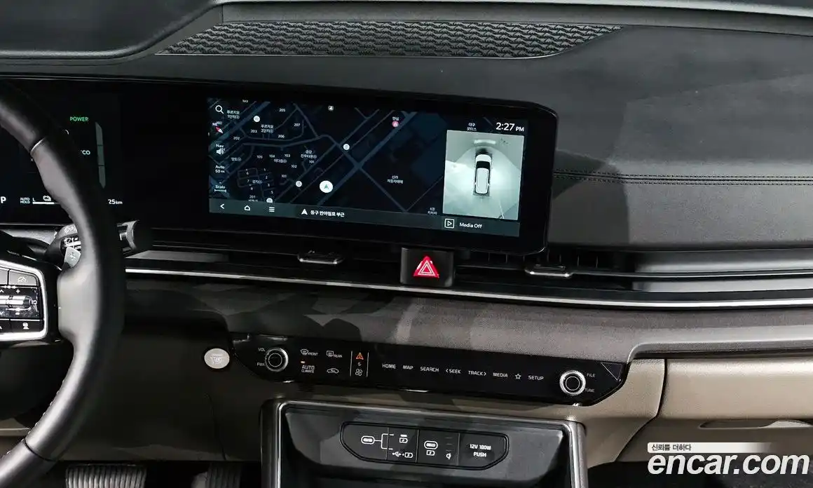 Kia Canival 2024 1.6 Автомат в Москве № 115624, фото 14