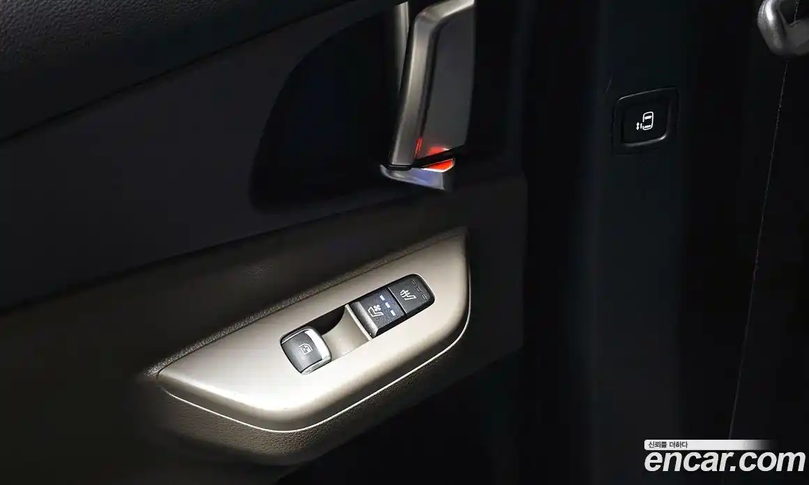 Kia Canival 2024 1.6 Автомат в Москве № 115624, фото 19