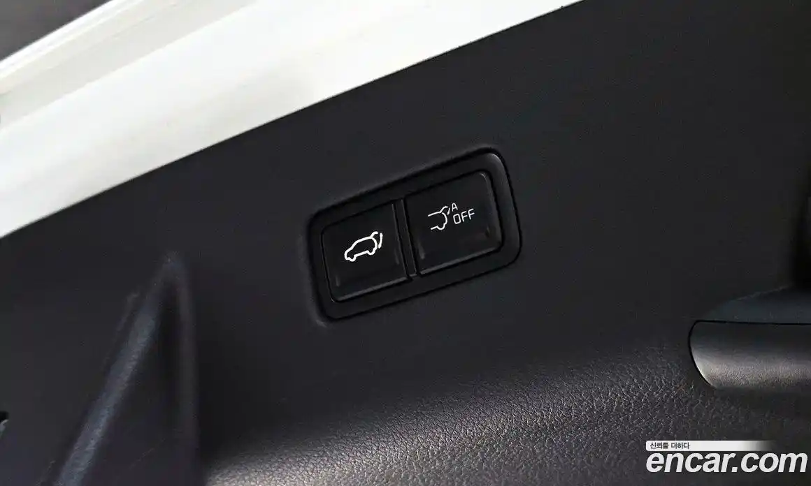 Kia Canival 2024 1.6 Автомат в Москве № 115624, фото 20