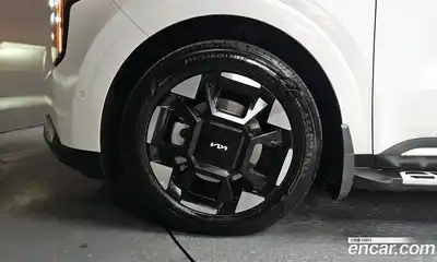 Kia Canival 2024 1.6 Автомат в Москве № 115624, миниатюра 5