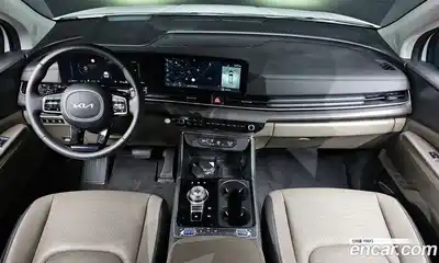 Kia Canival 2024 1.6 Автомат в Москве № 115624, миниатюра 7