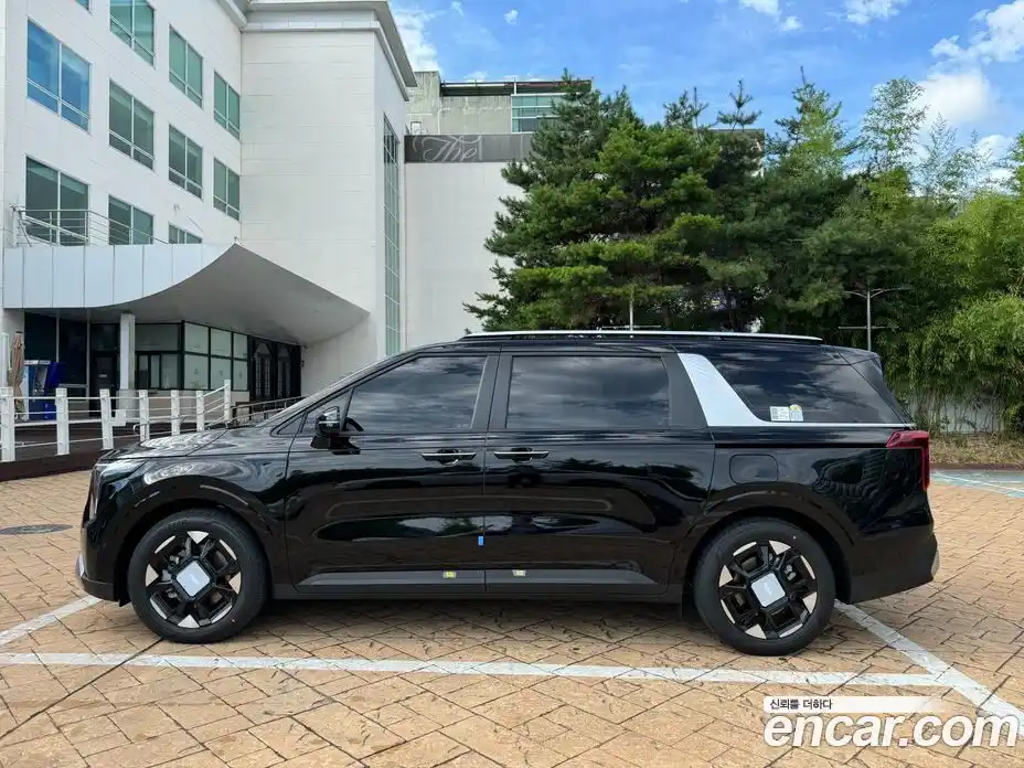 Kia Canival 2025 2.2 Автомат в Москве № 11619, фото 10