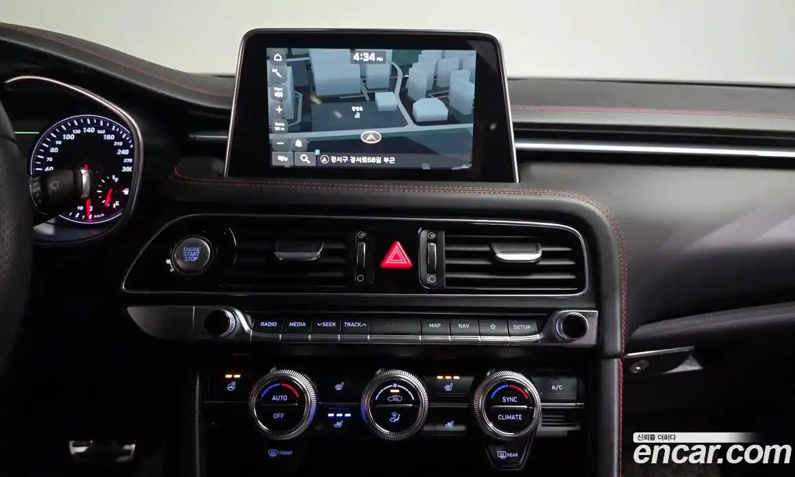 Genesis G70 2018 2.0 Автомат в Москве № 117833, фото 9