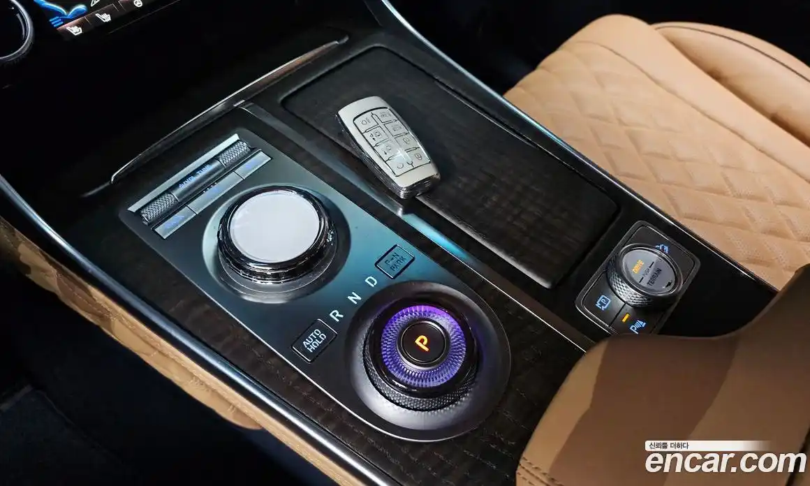 Genesis GV80 2023 2.5 Автомат в Москве № 118881, фото 6