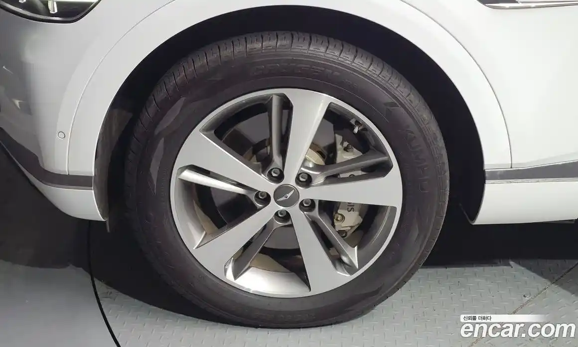 Genesis GV80 2023 2.5 Автомат в Москве № 118881, фото 8