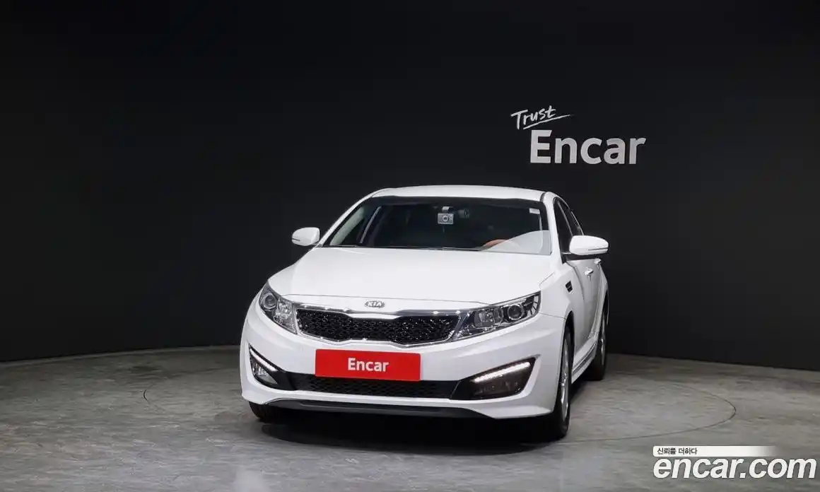 Kia K5 2013 2.0 Автомат в Москве № 121470, фото 3