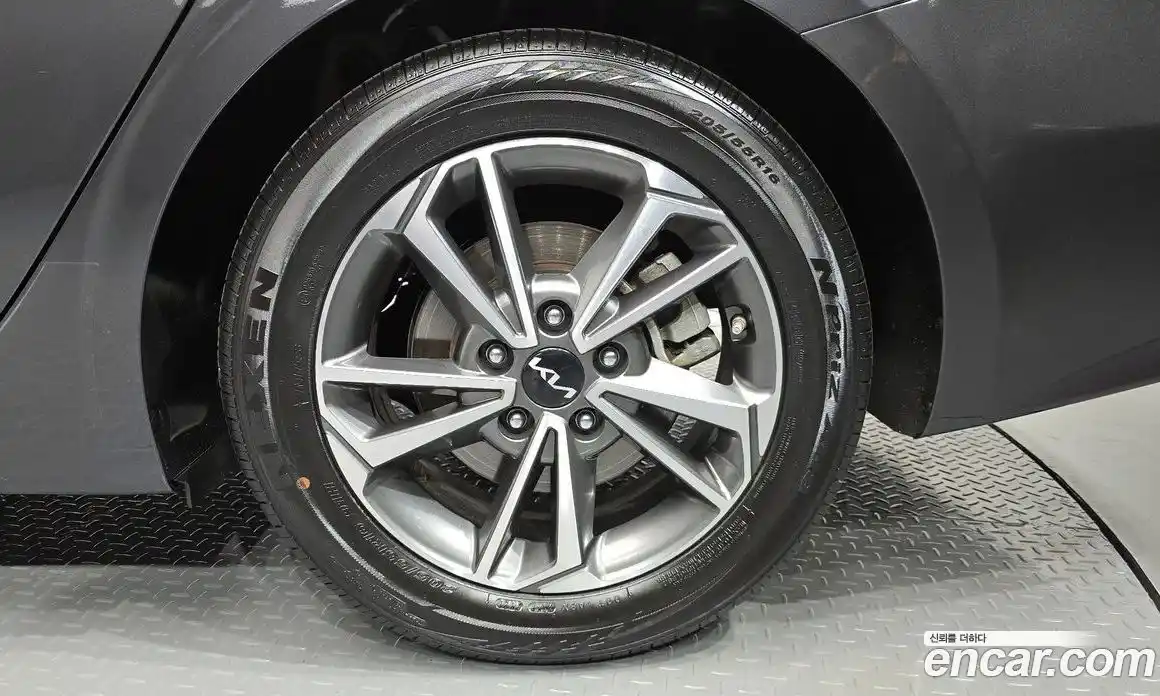 Kia K3 2024 1.6 Автомат в Москве № 121509, фото 5