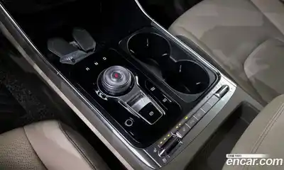 Kia Canival 2024 1.6 Автомат в Москве № 121687, миниатюра 2