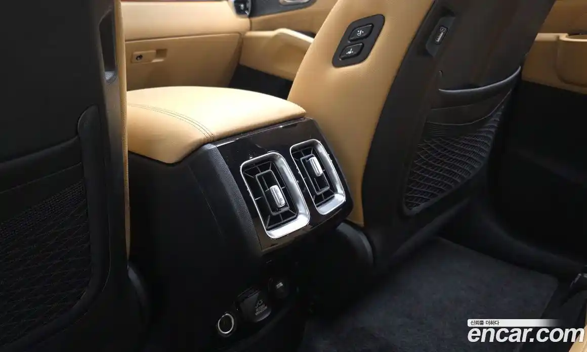 Kia Sorento 2022 1.6 Автомат в Москве № 121788, фото 19