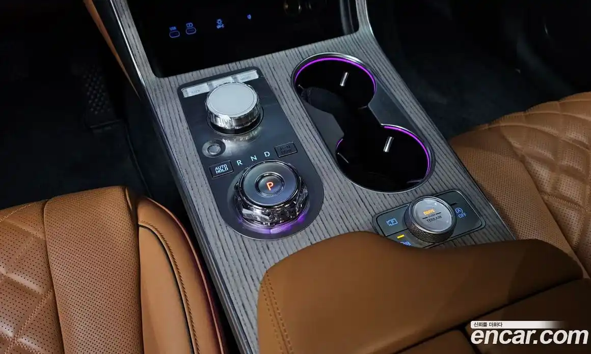 Genesis GV80 2024 2.5 Автомат в Москве № 122589, фото 15