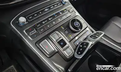 Hyundai Santa Fe 2023 2.5 Автомат в Москве № 123307, миниатюра 6