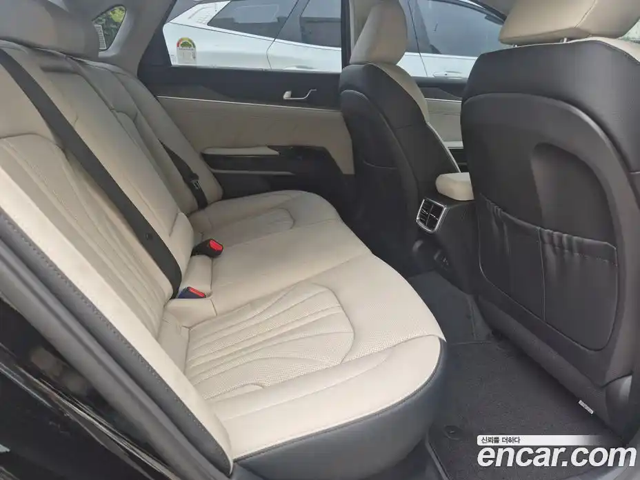 Kia K5 2026 2.0 Автомат в Москве № 123620, фото 13