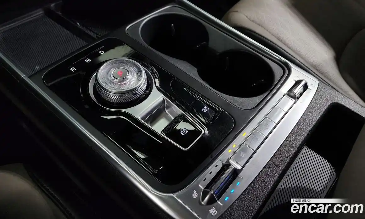 Kia Canival 2025 3.5 Автомат в Москве № 124052, фото 17