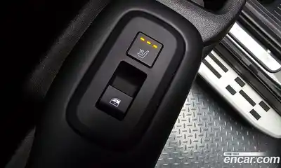 Hyundai Santa Fe 2024 1.6 Автомат в Москве № 124735, миниатюра 4