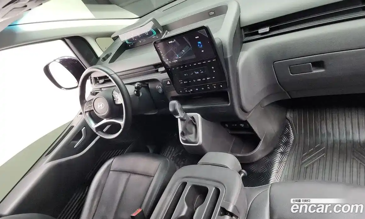 Hyundai Staria 2025 1.6 Автомат в Москве № 125376, фото 9