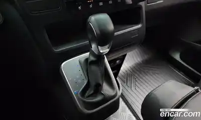 Hyundai Staria 2025 1.6 Автомат в Москве № 125376, миниатюра 10