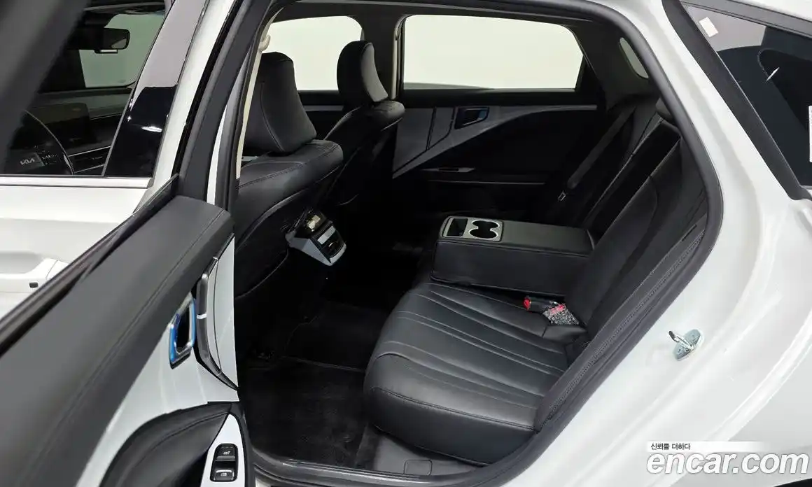 Kia K8 2025 3.5 Автомат в Москве № 127722, фото 17