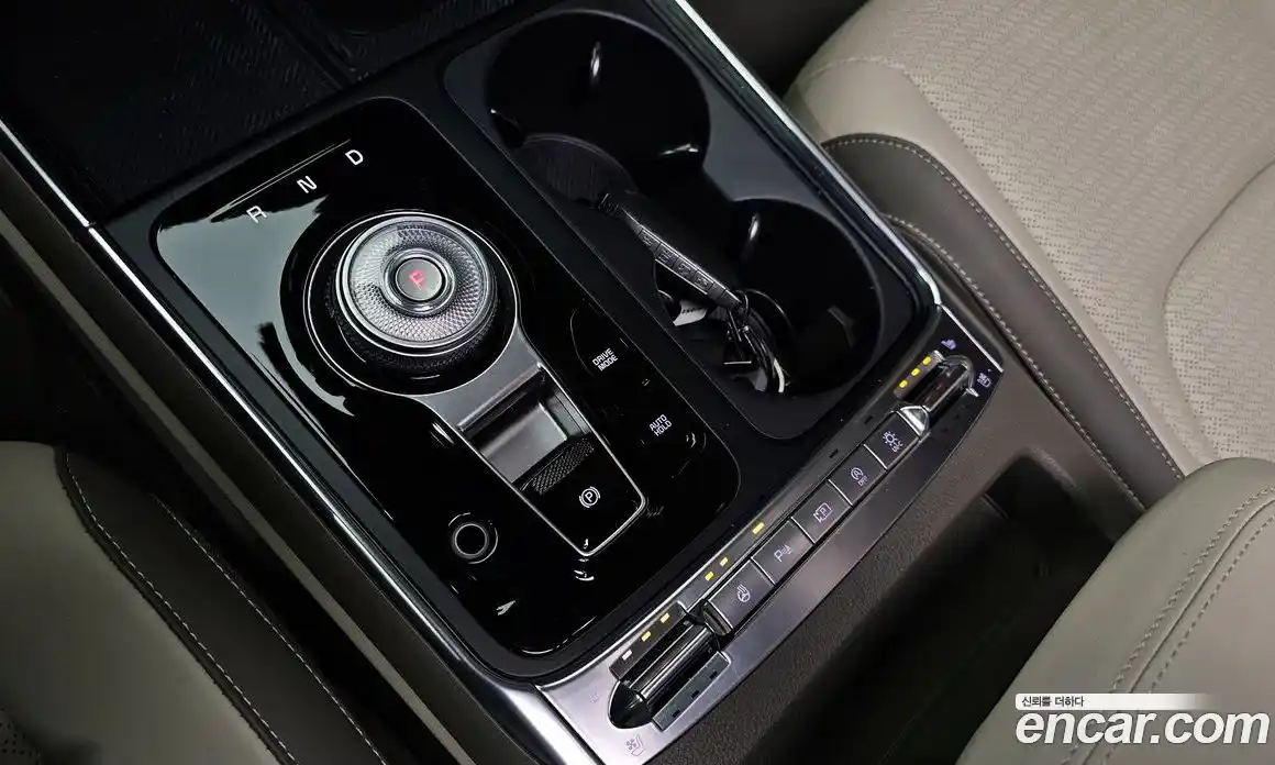 Kia Canival 2024 2.2 Автомат в Москве № 131709, фото 9