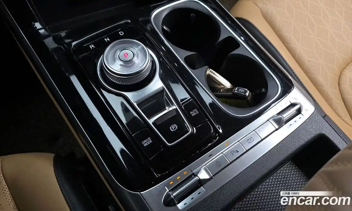 Kia Canival 2022 3.5 Автомат в Москве № 133158, фото 18