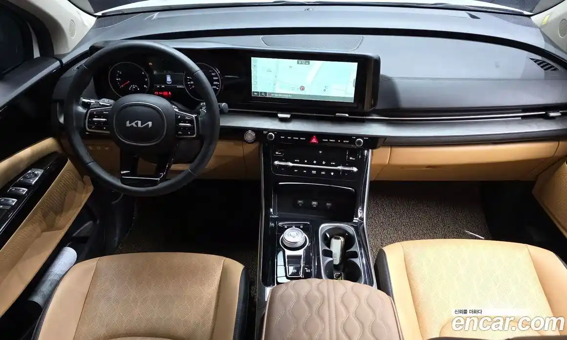 Kia Canival 2022 3.5 Автомат в Москве № 133158, фото 10