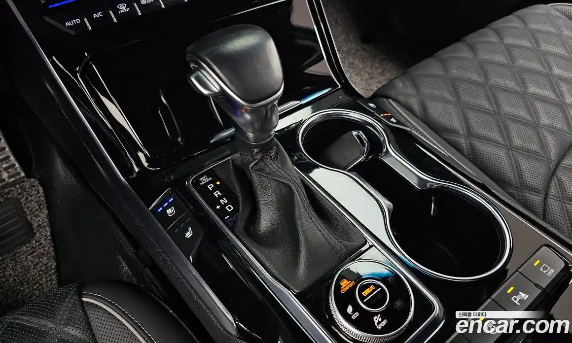 Kia Mohave 2022 3.0 Автомат в Москве № 133189, фото 9