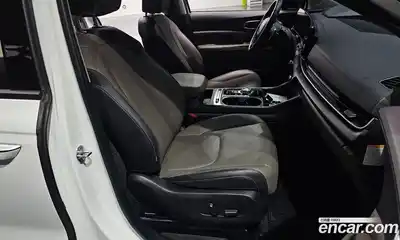 Kia Canival 2024 1.6 Автомат в Москве № 133577, миниатюра 10