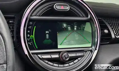 Mini Cooper 2019 2.0 Автомат в Москве № 134584, миниатюра 3