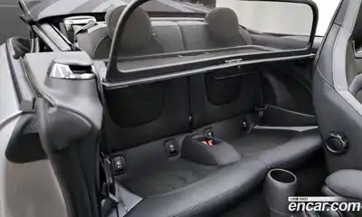 Mini Cooper Convertible 2024 2.0 Автомат в Москве № 136634, миниатюра 12